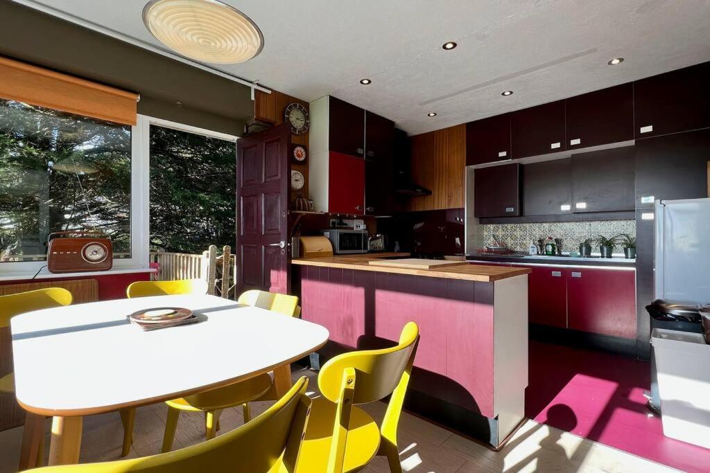 Pant Golau - The Seventies House Llanbedr (Gwynedd)