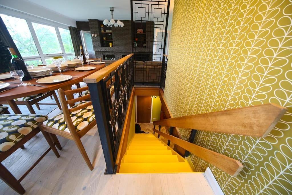 Pant Golau - The Seventies House Llanbedr (Gwynedd)